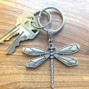Chaveiro/Puxador de Zíper Libélula Celta Inspirado em Outlander