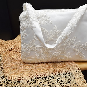 Monedero de novia estilo vintage con encaje y cremallera