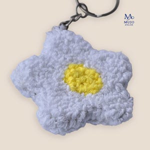 Punch Needle Daisy Keychain Pattern | Beginner Friendly Floral Key Chain PDF | Instant Digital Download
