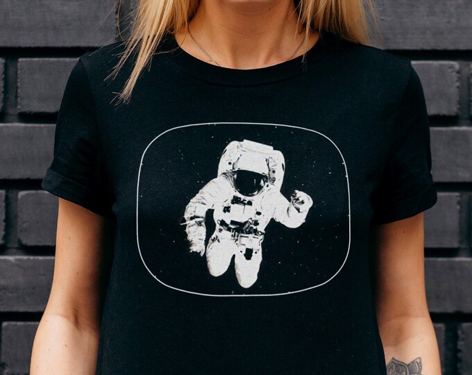 Astronaut on TV Women's Graphic T Shirt | Ladies Fashion Fit Tee