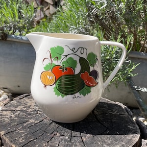 Vintage ceramic jug DDR, milk jug, jug, juice jug, cocoa jug