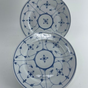 Antique plates cake plates porcelain hand-painted straw pattern