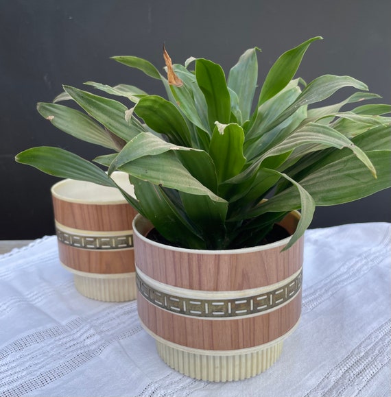 Vintage Blumenübertöpfe Kunststoff DDR