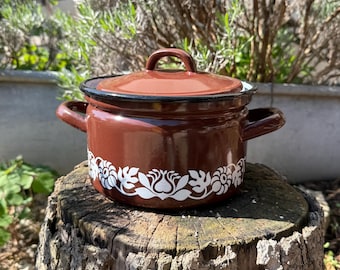 Vintage enamel pot, brown with floral decoration – 1960s/70s – small cooking pot / decoration