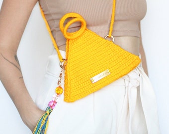 Happy Yellow Handbag for Women. Mini Triangle Crossbody Crochet Shoulder Bag. Fashion Purse for Sister & Best Friend. Perfect Gift for Her