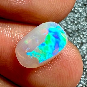 Multi opale di fuoco, cabochon opale australiano, cabochon opale australiano naturale, cabochon opale, pietra preziosa sciolta, forma ovale 12X8X3 MM Ct. 2.30