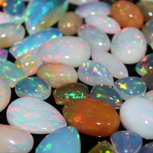 Lotto cabochon opale etiope naturale di alta qualità per peso in carati Lotto opale cabochon opale forma mista Stock limitato !!! prezzo molto ragionevole!!