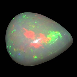 22x18x11 grande opale qualità superba 100% opale etiope naturale cabochon a forma di pera rosso fuoco verde grande cabochon per ct. 21.50 Opale cabochon grande,