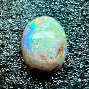 Gemma sciolta, opale bianco base, multi opale di fuoco, cabochon opale australiano naturale, cabochon opale australiano come questo opale 19X15X9MM C13.60