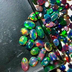 AAA Cabochon di opale nero naturale etiope naturale di alta qualità lotto Welo Opal che realizza gioielli immagine 3