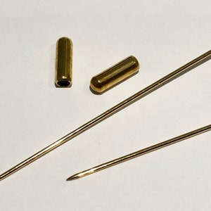 Creme / Elfenbein und Goldblumenstifte in verschiedenen Längen Verwendung als Hutnadeln, Anstecknadeln, Broschennadeln Bild 9