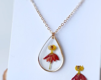 Teardrop Milkweed Flower Necklace, Pressed Flower Resin Jewelry
