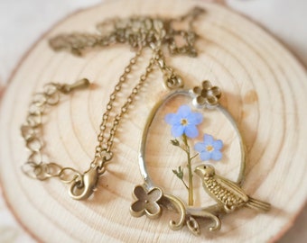 Resin Forget Me Not Necklace, Real Flower Jewelry, Resin Necklace, Real Flower Necklace, Resin Jewelry, Gift for Her, Pressed Flower Jewelry