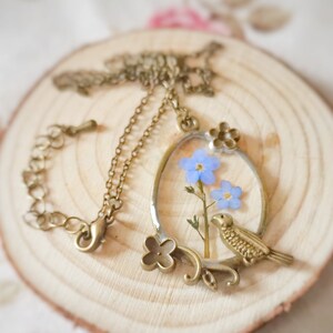 Resin Forget Me Not Necklace, Real Flower Jewelry, Resin Necklace, Real Flower Necklace, Resin Jewelry, Gift for Her, Pressed Flower Jewelry