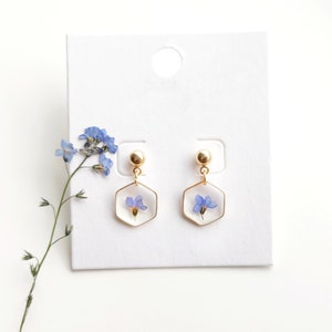 ForgetmeNot Flower Earrings, Flower Earring, Pressed Flower Earrings, Resin Jewelry Earring, Botanical Earring, Christmas gift,Birthday Gift image 3