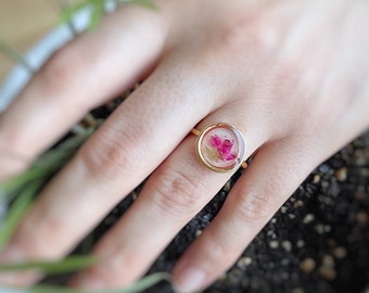 Real flower ring, Heather Flower resin ring, Botanical Jewelry, Pressed Flower jewelry, Nature Jewelry, cute rings for women, Statement Ring