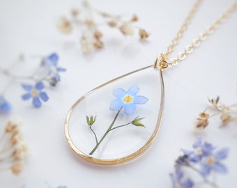 Teardrop Forget Me Not Resin Necklace,Real Flower Resin Necklace, Real Flower Jewelry,Flower Necklace,Resin Jewelry,Pressed Flower Jewelry