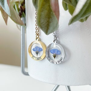 Personalized Forget Me Not Flower Resin Necklace, Real Flower Necklace, Resin Jewelry, Flower Girl Gift, Dainty Necklace, Gift for Her