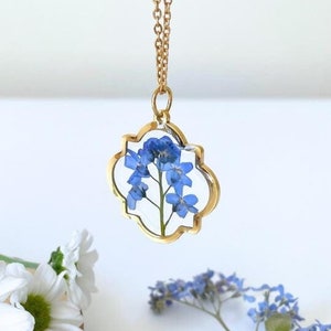 Forget Me Not Flower Necklace, Pressed Flower Jewelry, Real Flower Necklace,Nature Jewelry, Resin Flower Necklace, Chritstmas Gift for Women