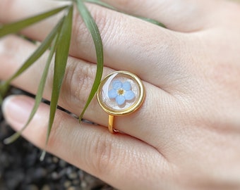 Adjustable Forget me not flower ring, Real Flower Ring, Pressed Flower Ring, Christmas gift, Resin jewelry, Gift for Her, Botanical Ring