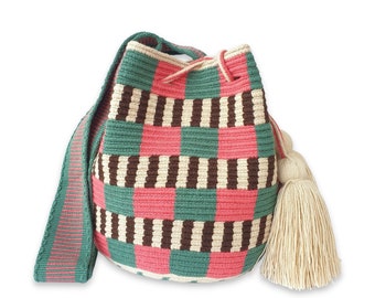 NEW Authentic Wayuu Bag, Mochila from Colombia, Medium Crochet Crossbody, Handmade Medium Purse, Bucket Bag, Colombian Craft