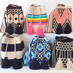 Original meistverkaufte große WAYUU-Tasche, FAIRTRADE, Original Wayuu Mochila kolumbianische Umhängetasche, handgefertigte Umhängetasche, gehäkelte Eimertasche