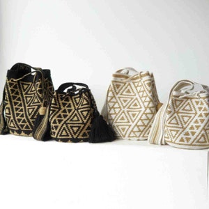White / Black GOLD WAYUU Bag, FAIRTRADE, Mochila from Colombia, lasts for a lifetime, Crochet Crossbody, Handmade Bucket Bag, Ethical Purse.