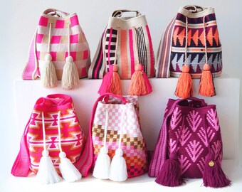 Original Pink WAYUU BAG, Medium Colombian Mochila BAG, Artisan Crochet Purse, Colombian Gift