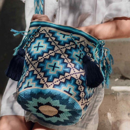 Handmade Crochet Wayuu Bag: Colombian Crossbody Bucket Bag - Etsy