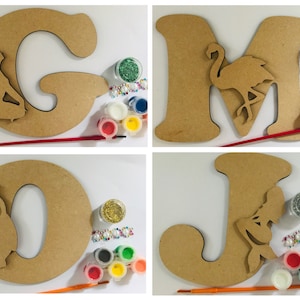Bolsa de manualidades para fiestas, kit de manualidades para pintar, placa para puerta, letras iniciales de madera, paquete de actividades para niños, kit de manualidades para niños, fiesta de juegos, regalo de cumpleaños