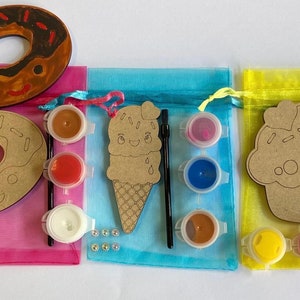 Birthday-Cake-Donut-Ice Cream MAGNET Craft Kit in Organza Bag-Cute Paint Craft Set-Eco Party Bag Favour/Fillers-Craft Party Idea