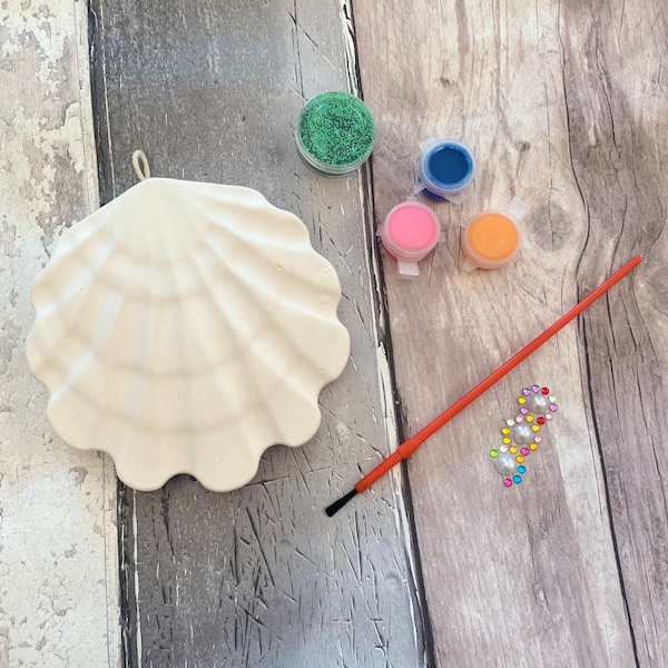 Seashell Craft Kit-Seashell Wall Hanger Craft Kit From 1.99 each Paint Set Party Bag Favour/Fillers -Craft Party Idea-Children's Activity