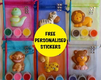 Animal Magnet Craft Kit in Gift Bag-Zoo Party Gift-Paint Set-Unique Party Bag Favour/Fillers-Craft Party Idea-Kids Activity