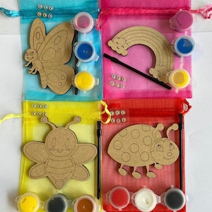 Insect Nature MAGNET Craft Kit in Organza Bag-Paint Craft Set-Eco Party Bag Favour/Fillers-Butterfly Ladybug Bee Rainbow-Craft Party Idea