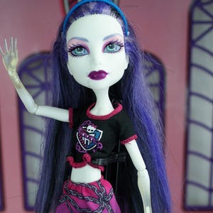 Muñeca Monster High Ghoul Spirit Spectra Vondergeist Mattel 2013 #2