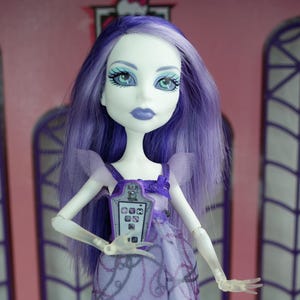 Monster High Dead Tired Spectra Vondergeist doll Mattel 2013 #5