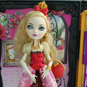 Ever After High Core Royals and Rebels Wave 1 First Chapter Apple White doll Mattel 2013 #15