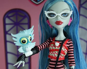 Monster High Signature Series First 1 Wave Ghoulia Yelps Puppe und Haustier Sir Hoots a Lot Mattel 2010 #73