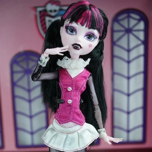 Monster High Draculaura first wave 1 Basic Original doll Mattel 2009/ 2012 #10