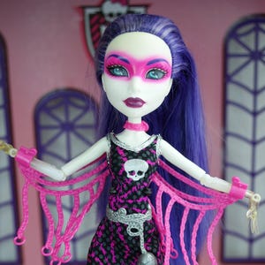 Muñeca Monster High Power Ghouls Polterghoul Spectra Vondergeist Mattel 2013 #3
