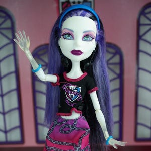 Muñeca Monster High Ghoul Spirit Spectra Vondergeist Mattel 2013 #8