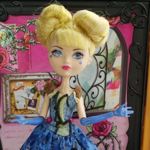 Muñeca Blondie Lockes de Ever After High Thronecoming Mattel 2014 #2