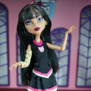 Monster High Fearleading Cleo de Nile doll 2011 #3