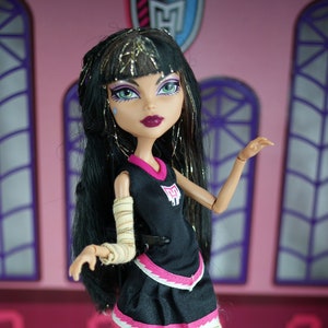Monster High Fearleading Cleo de Nile doll 2011 #2
