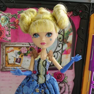 Muñeca Blondie Lockes de Ever After High Thronecoming Mattel 2014 #1