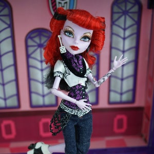 Monster High basic signature wave 3 Operetta Phantom doll Mattel 2012 #6