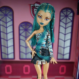 Poupée Monster High Wave 3 Basic Nefera de Nile 2012 #29