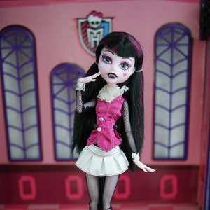 Monster High Draculaura Wave Original Mattel 2009