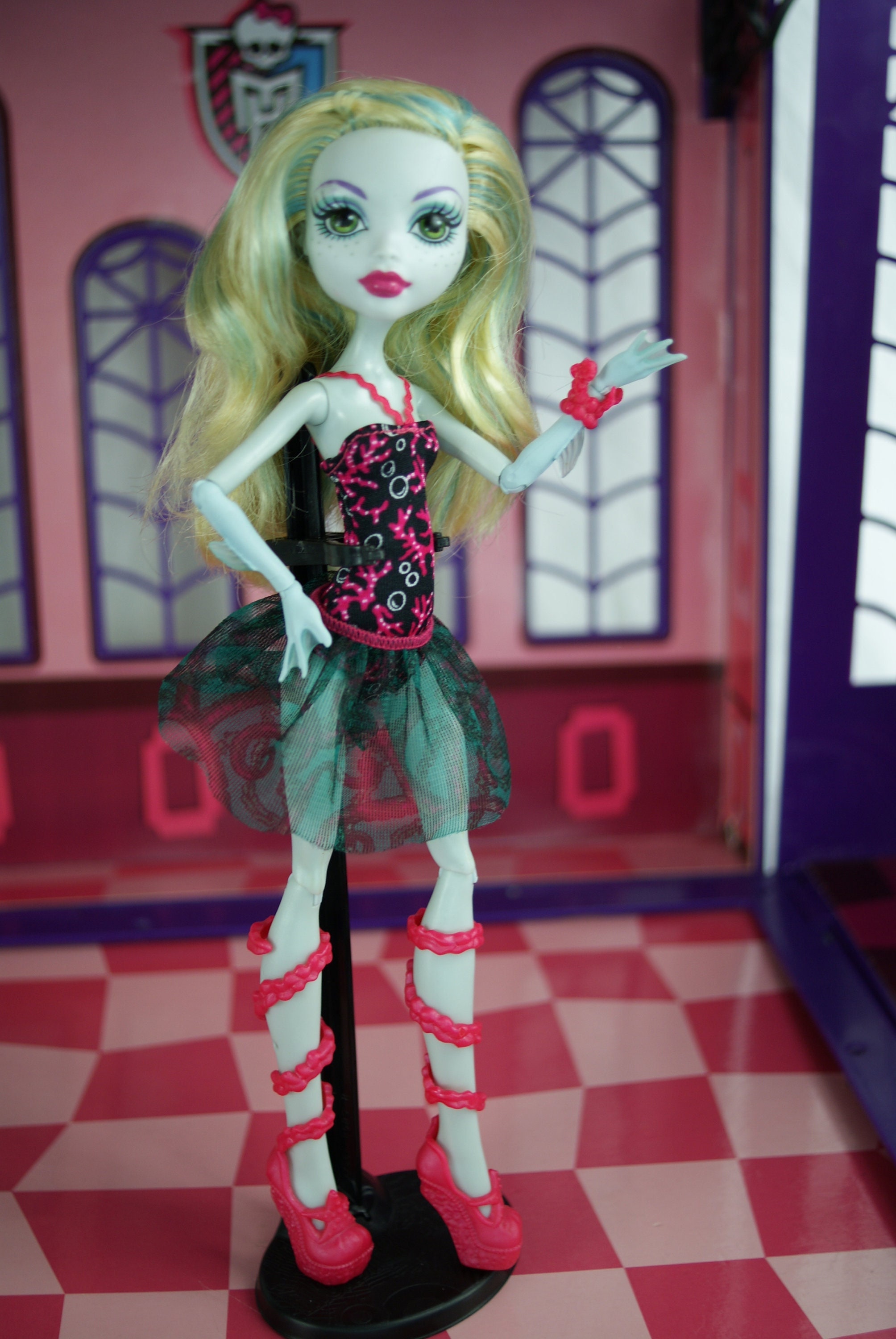 Boneca Monster High Vênus, Mattel 2011, A 30 cm.