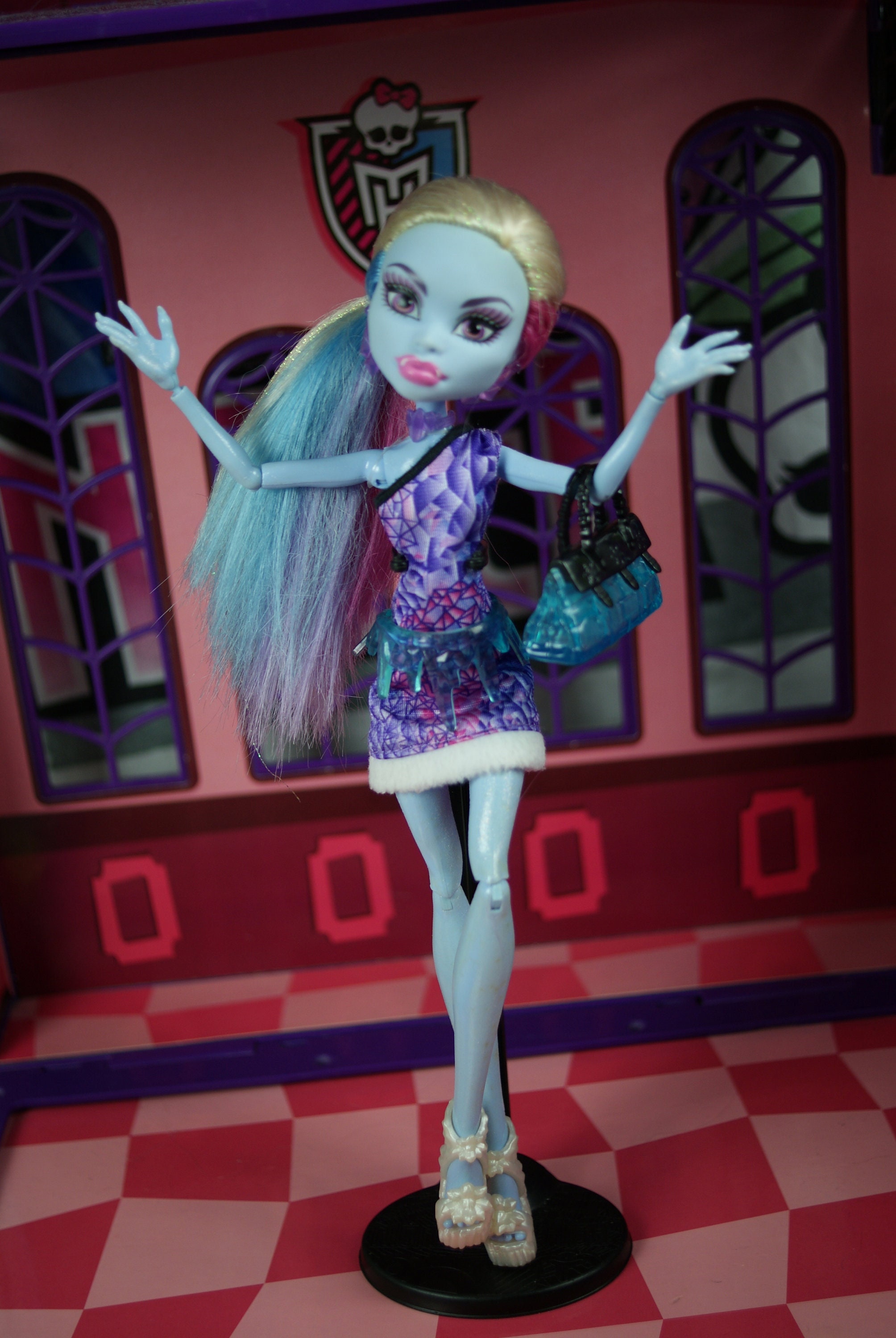 Monster High Abbey Bominable Scaris City of Frights Doll 2012
